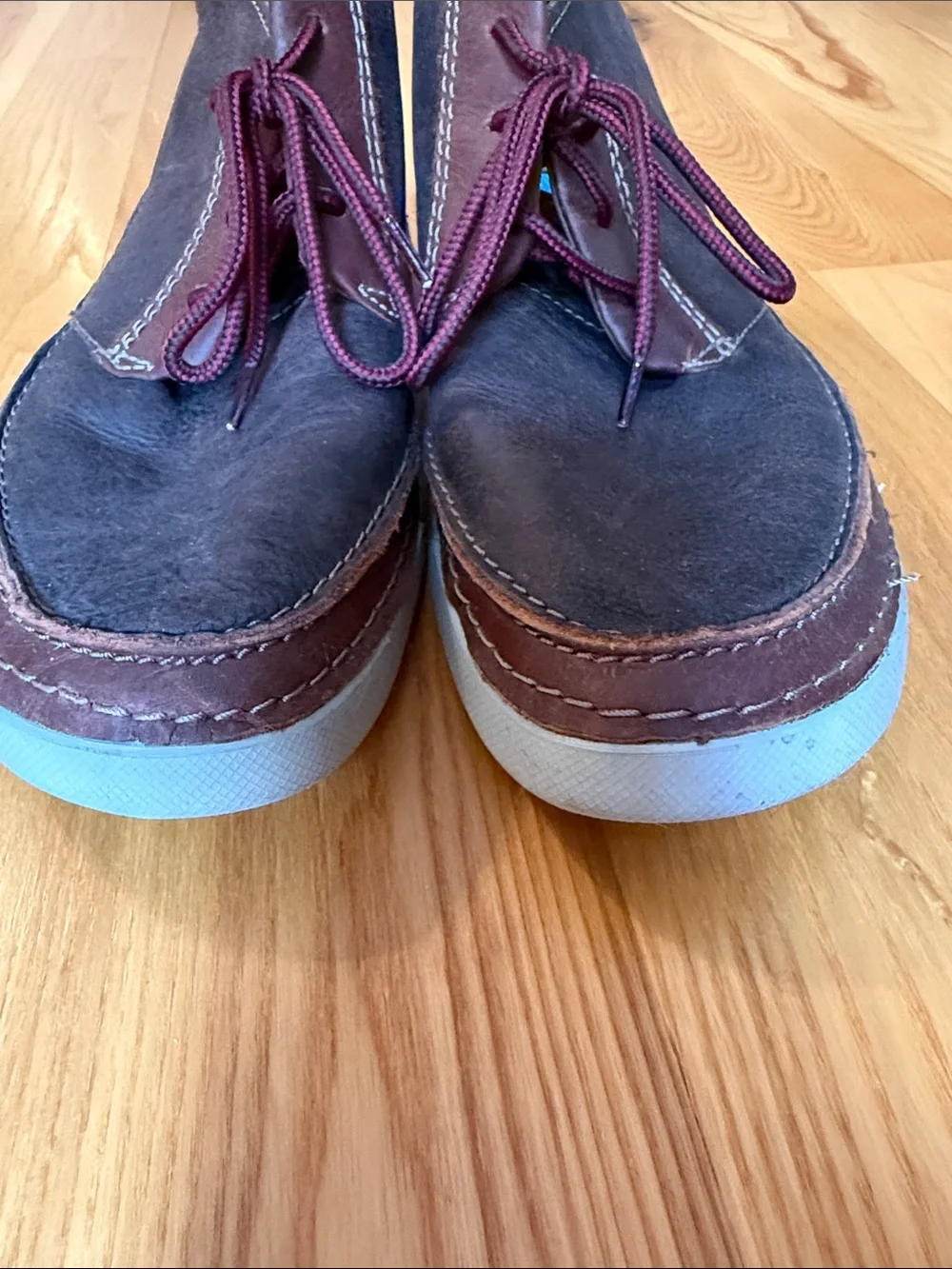 Clarks Men’s Leather Chukka Boots in Dark Brown with Burgundy Laces